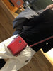 Nesha | Vertikale Crossbody-Handytasche für unterwegs