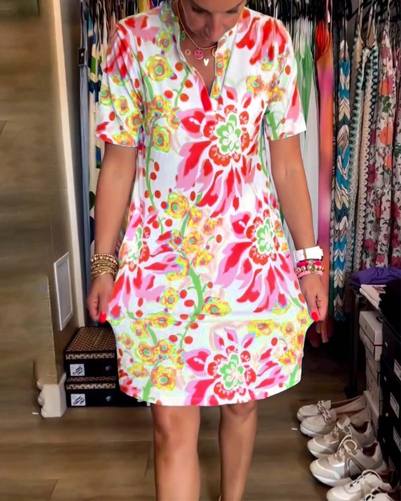Cade | Kleid mit kurzen Ärmeln und Blumenmuster