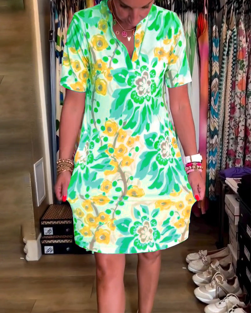 Cade | Kleid mit kurzen Ärmeln und Blumenmuster