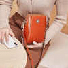 Nesha | Vertikale Crossbody-Handytasche für unterwegs