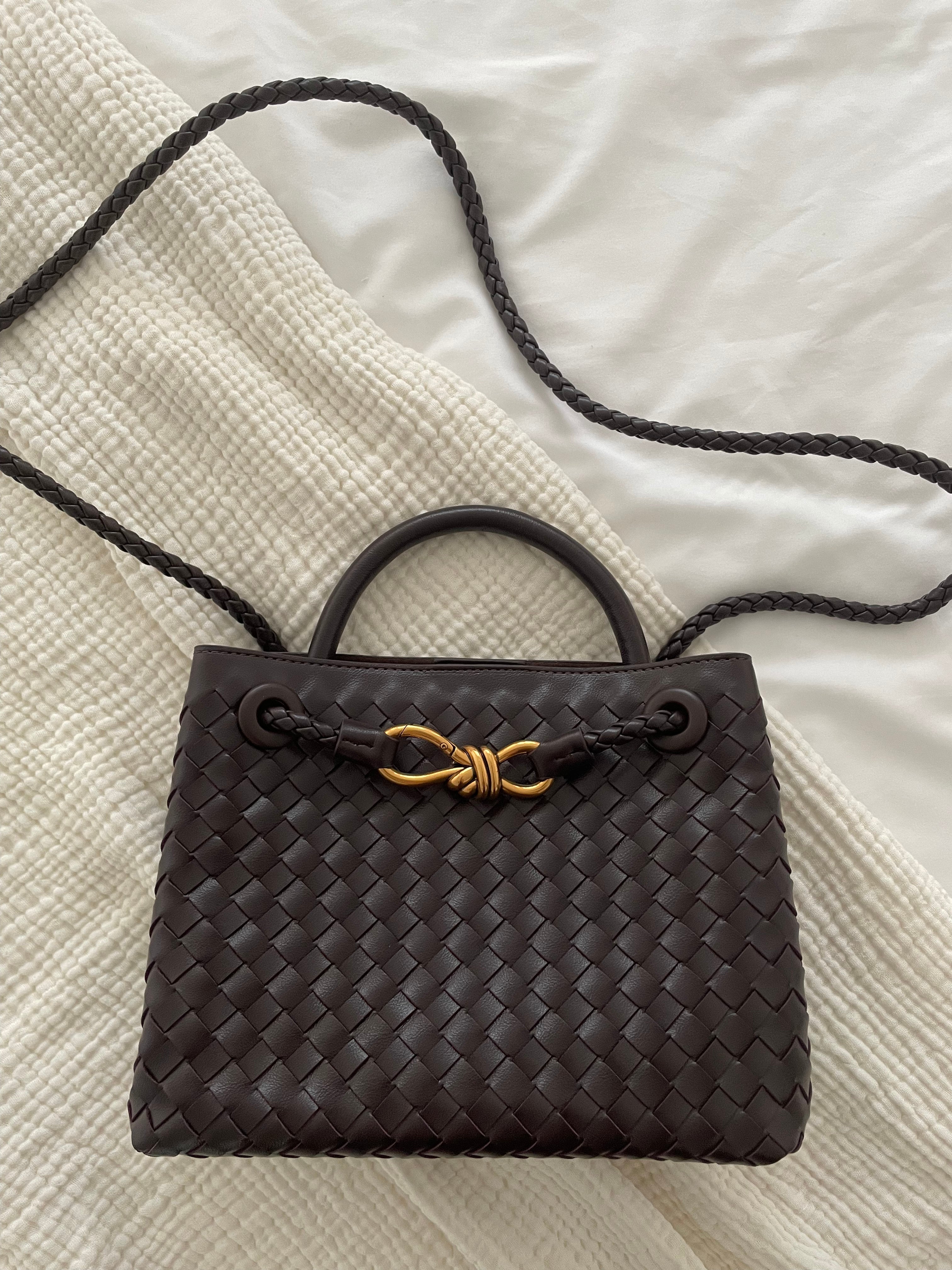Sabine | Kleine Geflochtene Tasche aus Veganem Leder