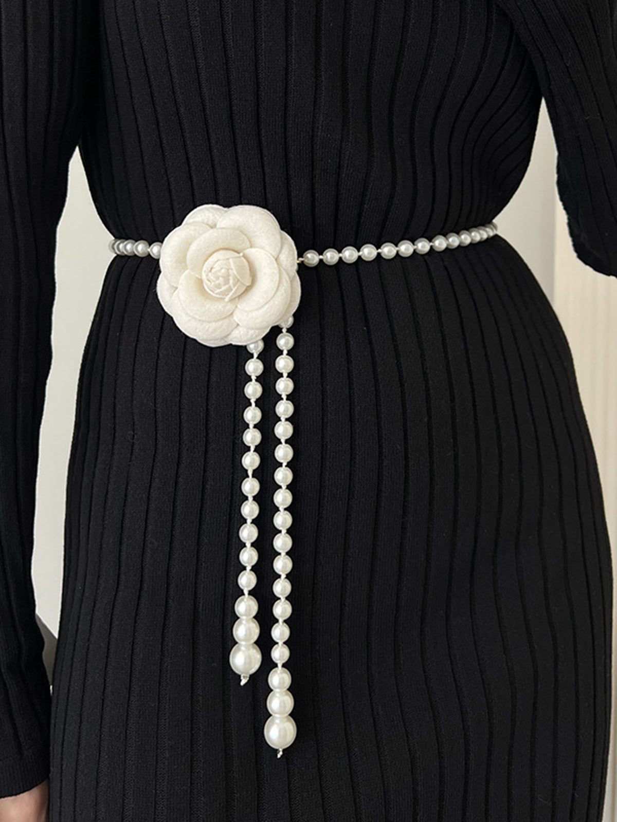 Eleganz für jeden Anlass | Rosette Perlen Bauch Kette