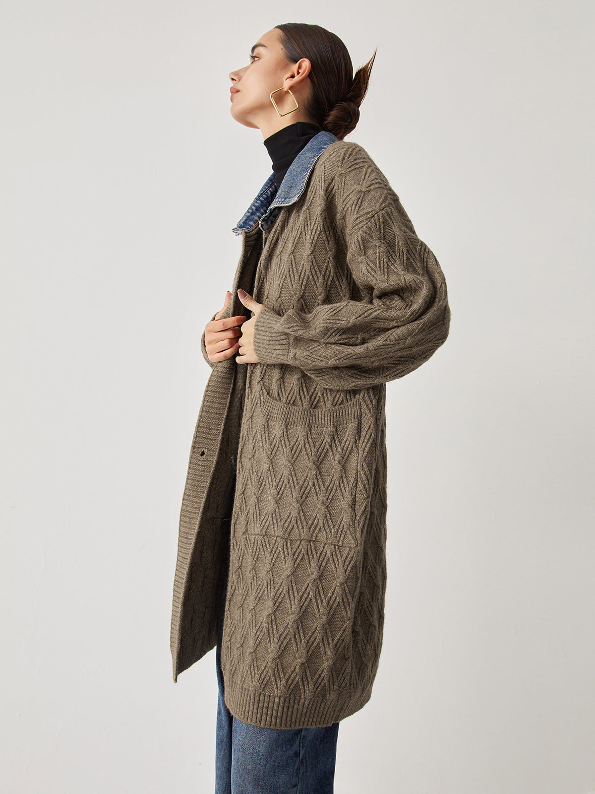 Lena | Elegante Diamantstich-Strickjacke mit langem Ausschnitt