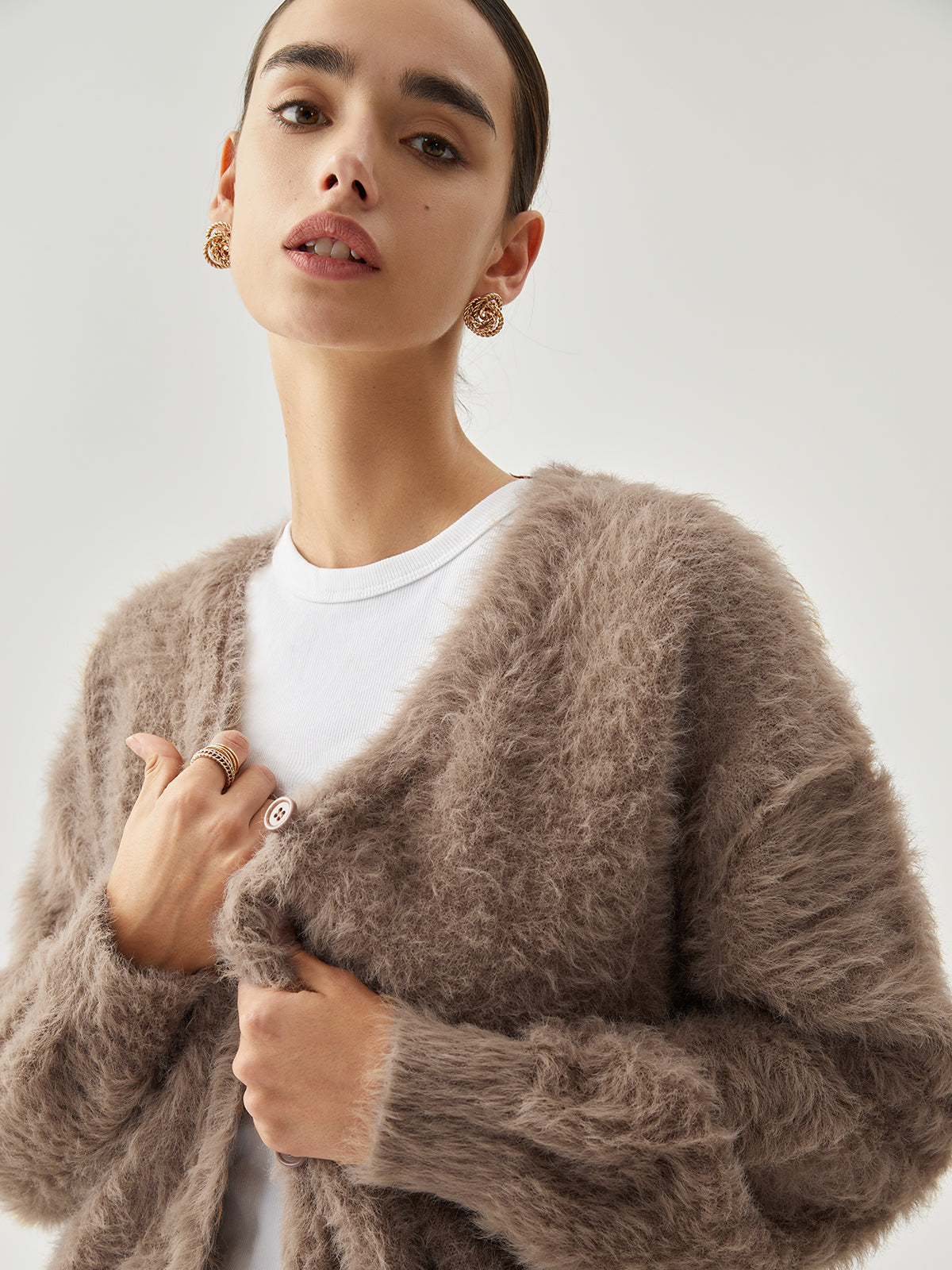 Emma | Kuschelige Fuzzy-Strickjacke mit Knopfleiste