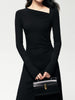 Clara | Asymmetrisches langärmeliges Bodycon Kleid aus Rippenstrick