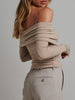 Mia | Schulterfreies überfaltetes Langarm-Crop-Shirt