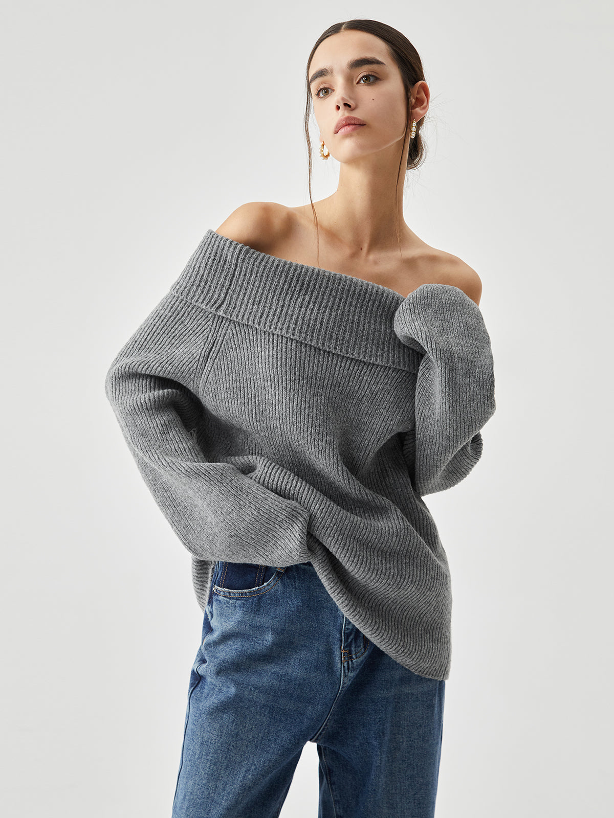 Clara | Übergroßer Off Shoulder Strickpullover