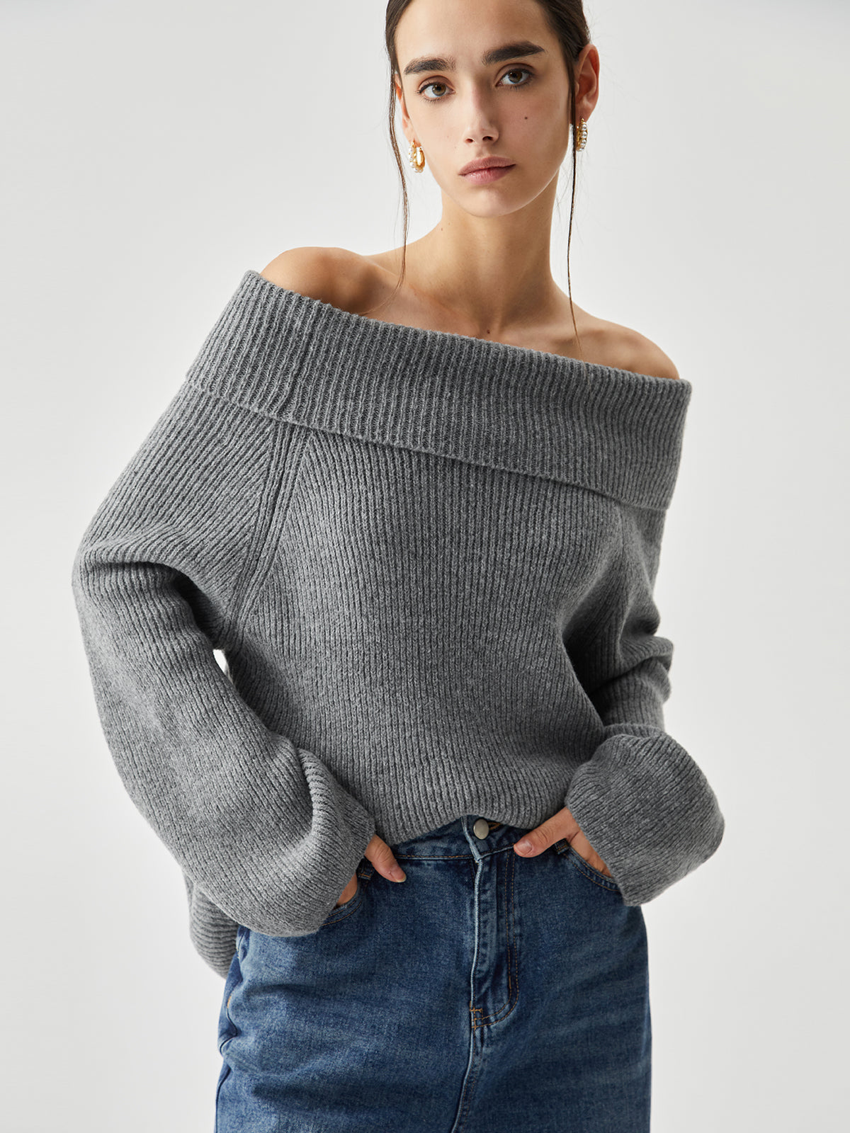 Clara | Übergroßer Off Shoulder Strickpullover