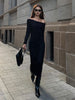 Clara | Schulterfreies elegantes Strickkleid mit langen Ärmeln