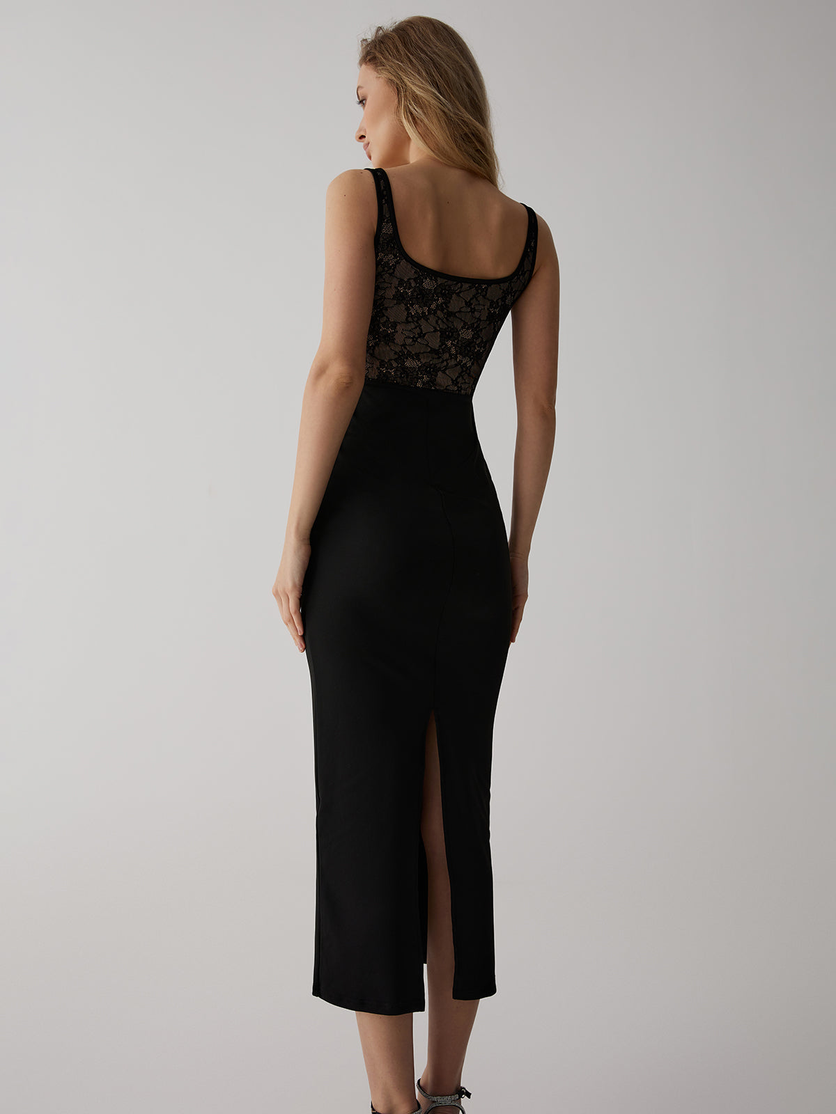 Clara | Atemberaubendes Spitzen-Corsagen-Maxikleid