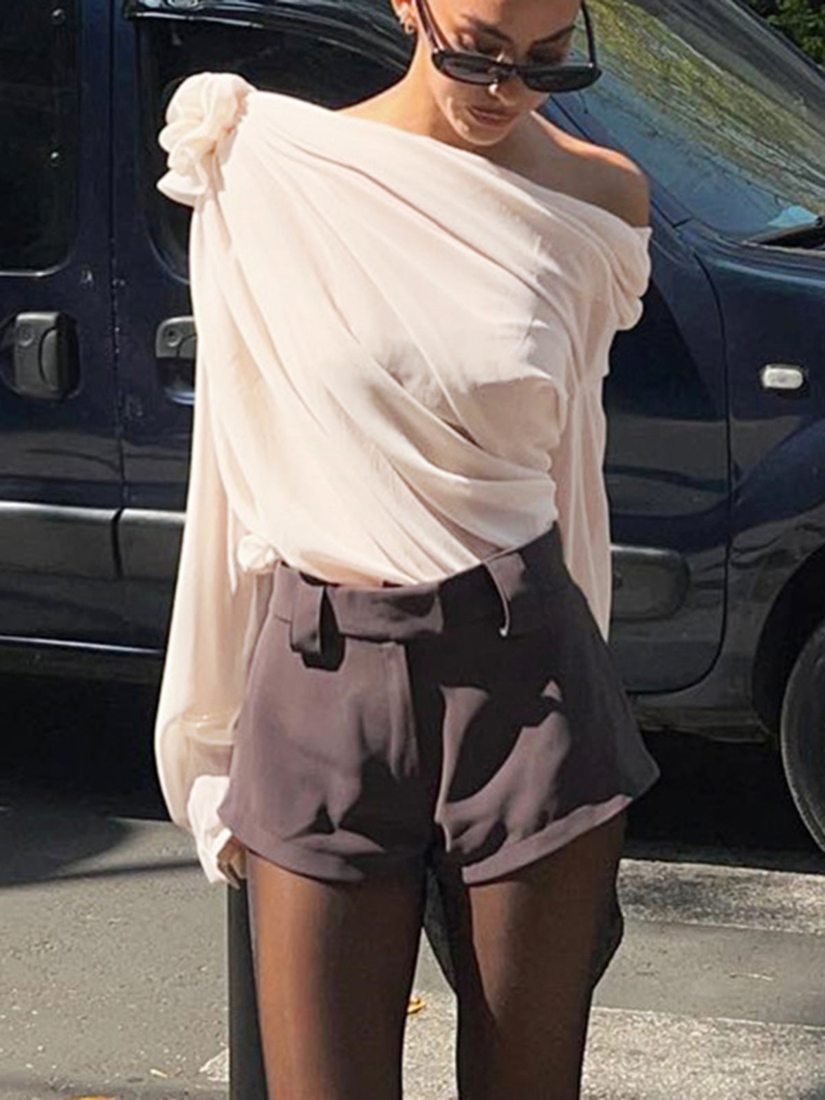 Clara | Asymmetrisches Chiffon Top mit Einem Schulterträger
