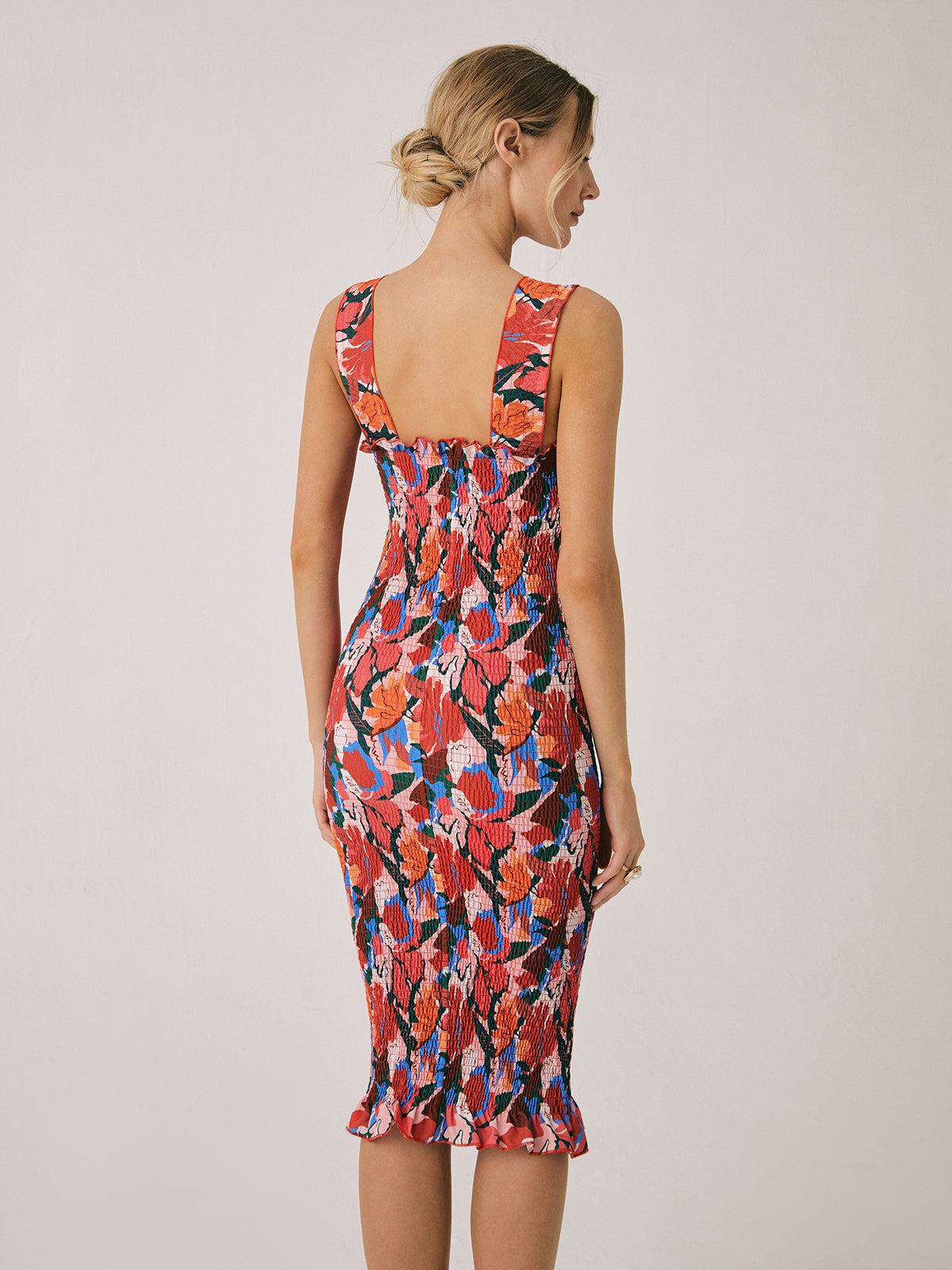 Clara | Verspieltes Rüschenshirt Midi-Kleid