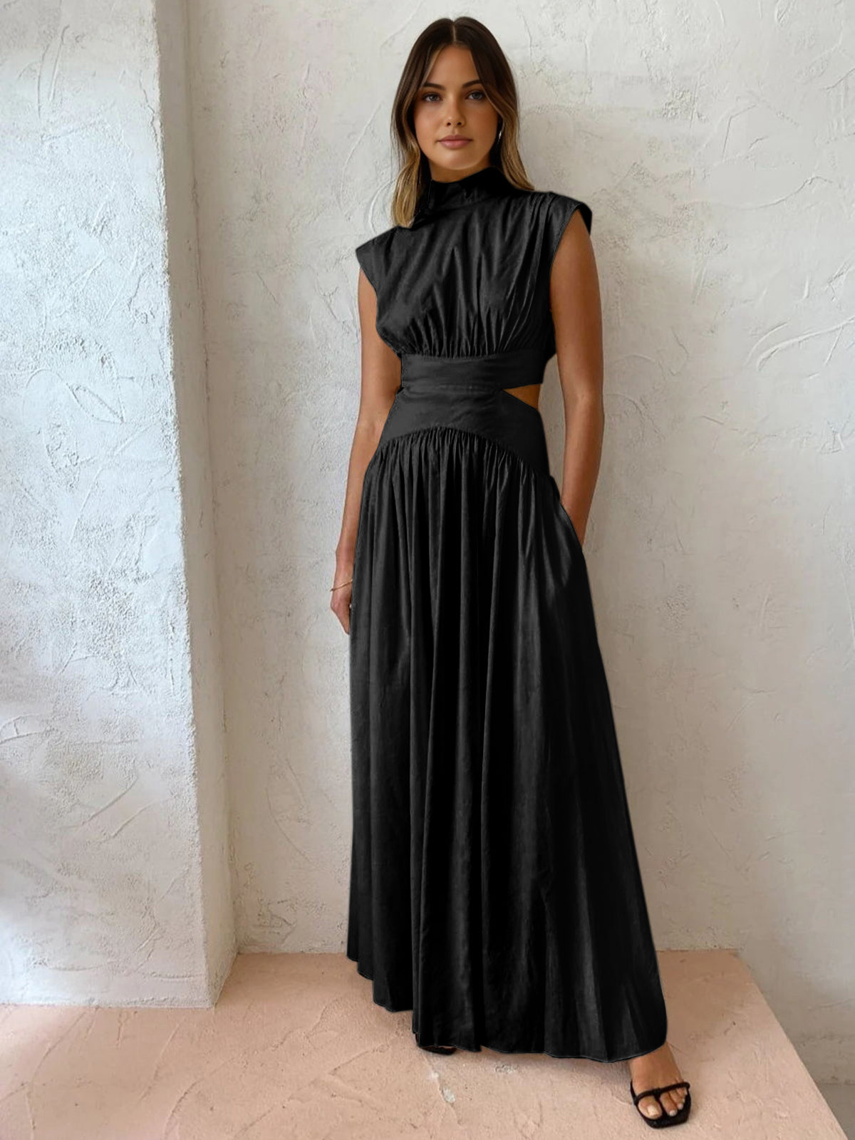 Clara | Maxi Kleid mit Cut-Out und Mock Neck