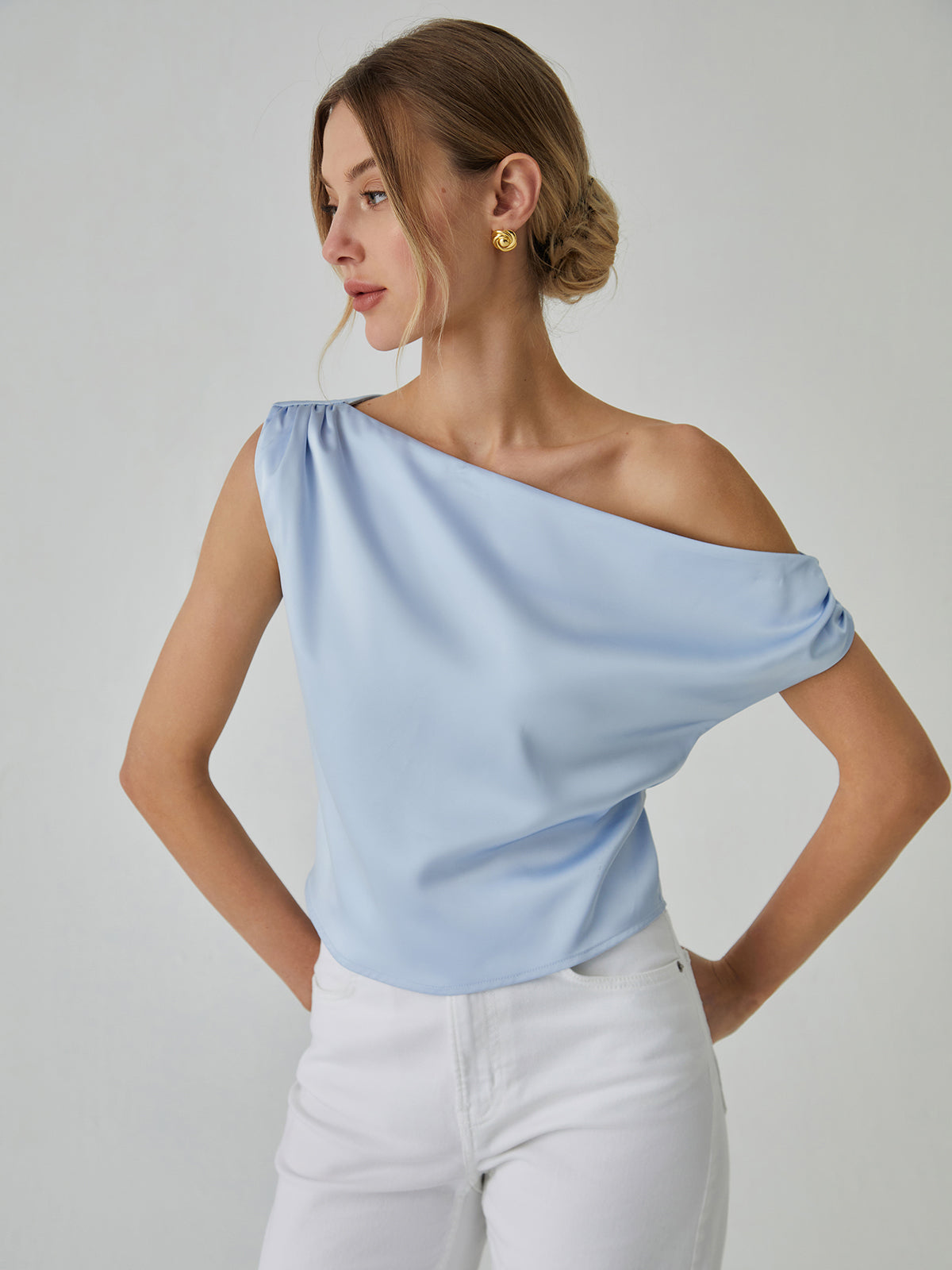Clara | Asymmetrische Bluse mit Knotendetail
