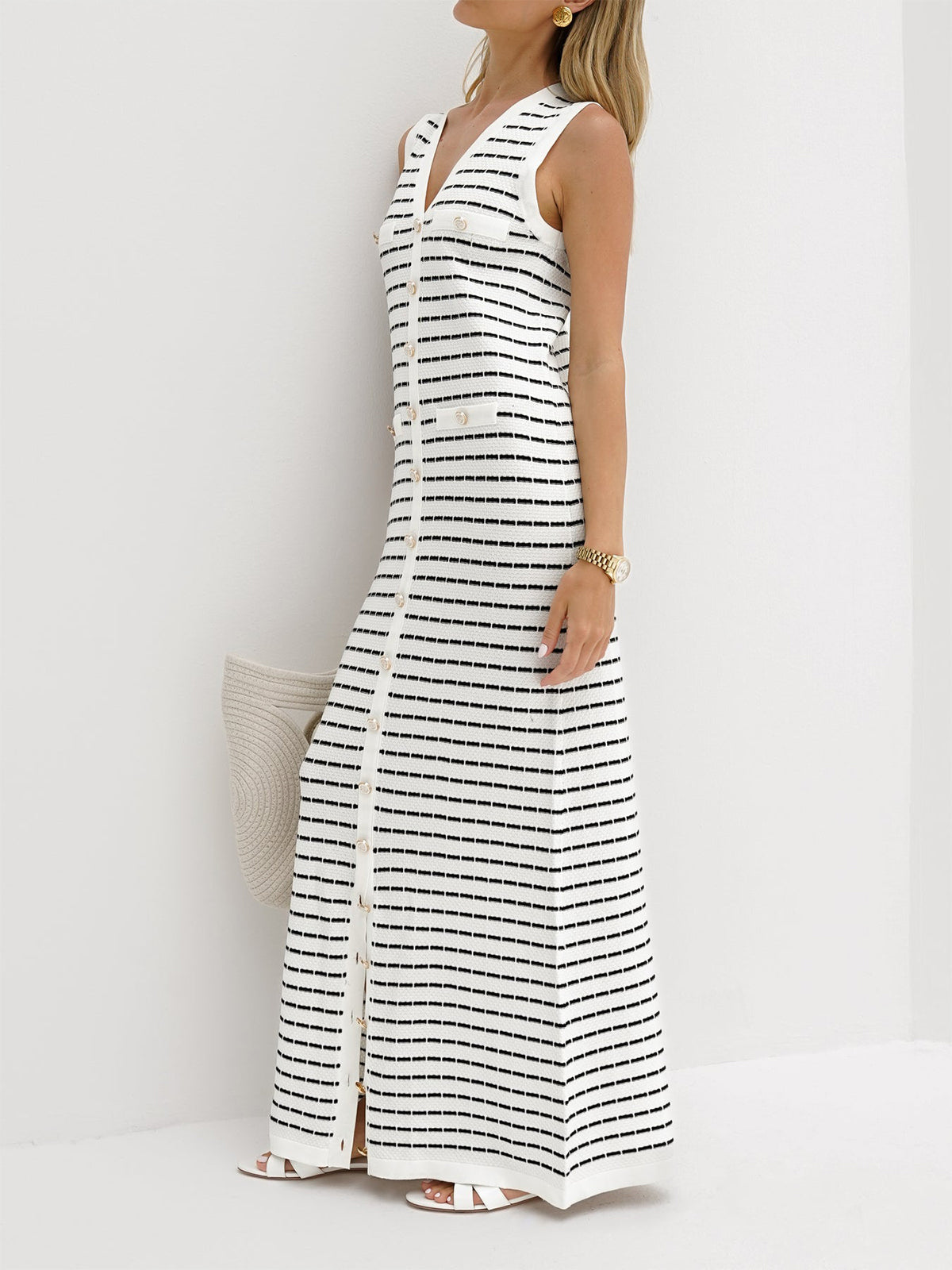 Clara | Gestreiftes Langarm-Strickkleid mit Metallknöpfen
