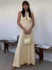 Clara | Elegantes Kleid mit Schlüsselloch-Ausschnitt und Perlenverzierung