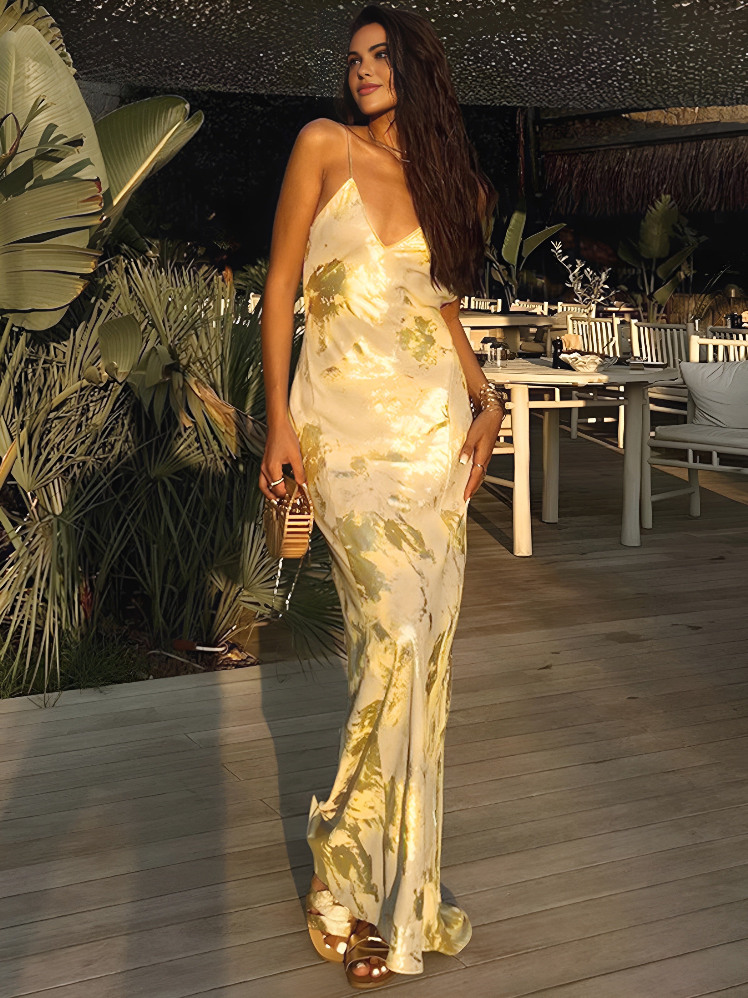 Sophie | Elegantes Maxikleid mit Metallic-Print