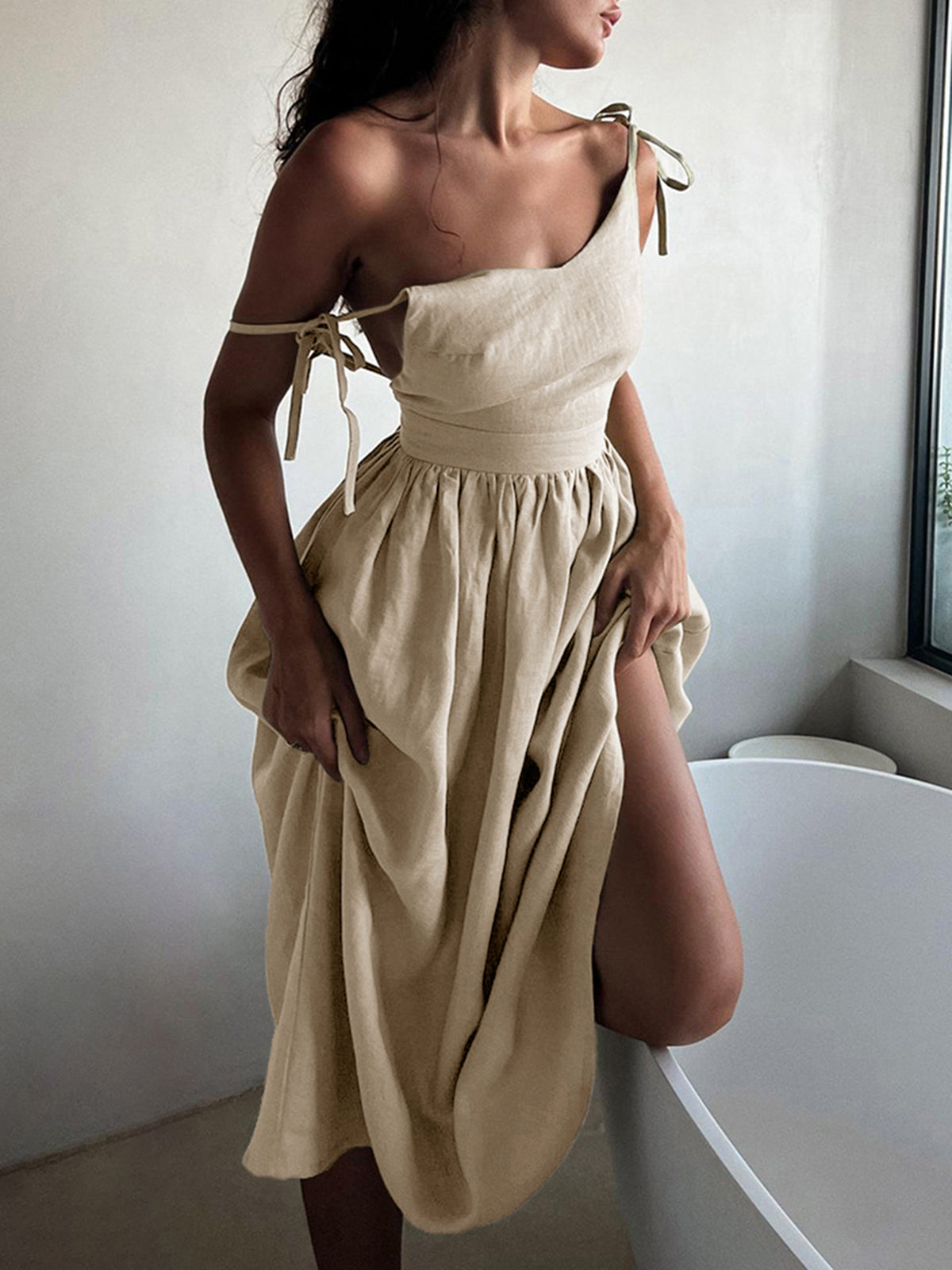 Clara | Rückenfreies Maxikleid aus Baumwolle und Leinen
