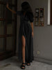 Eleganz trifft Stil | Frenchy Kleid mit Knopf und Schlitz