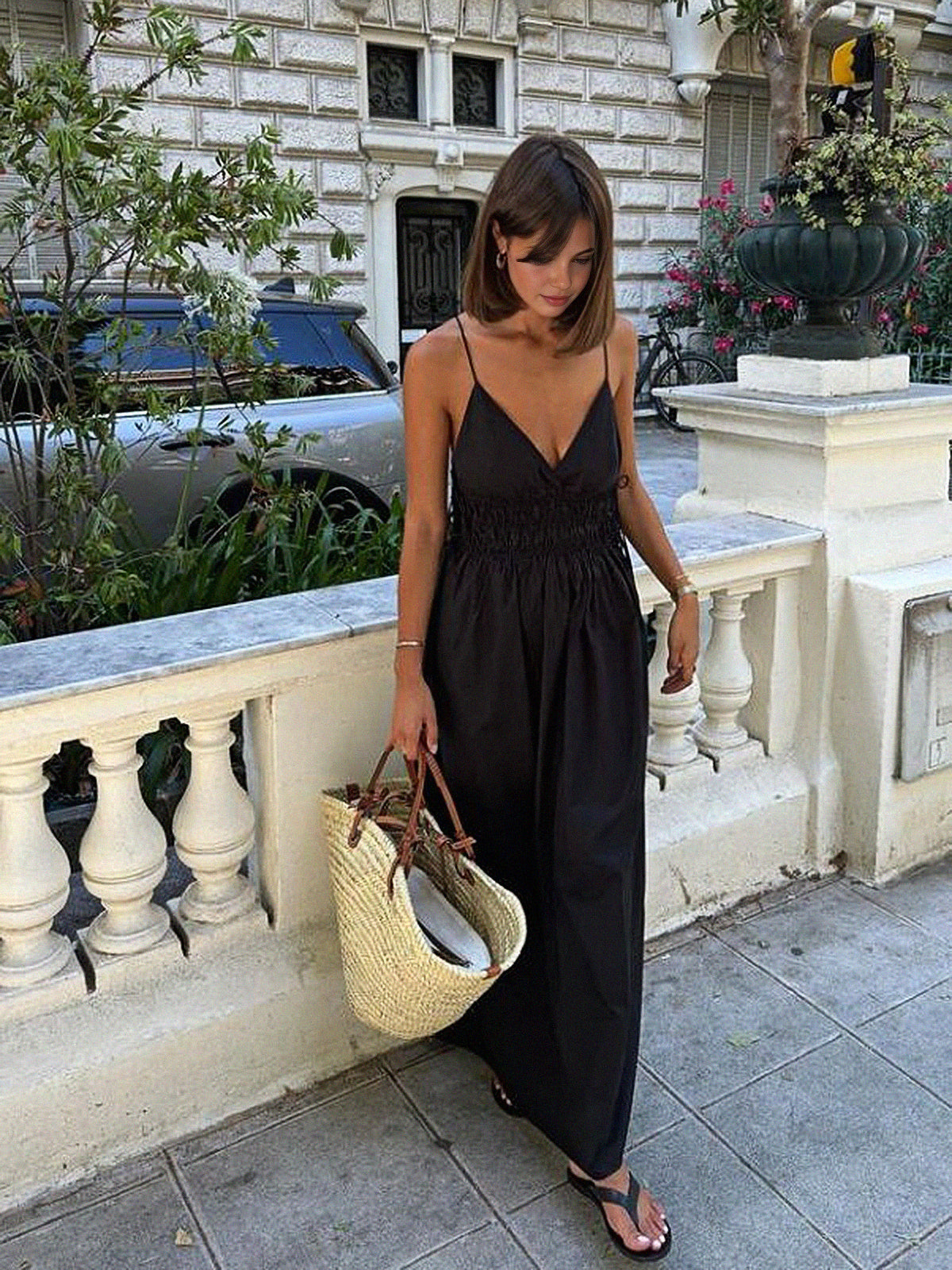 Laura | Elegantes rückenfreies Cami-Kleid mit Kordelzug