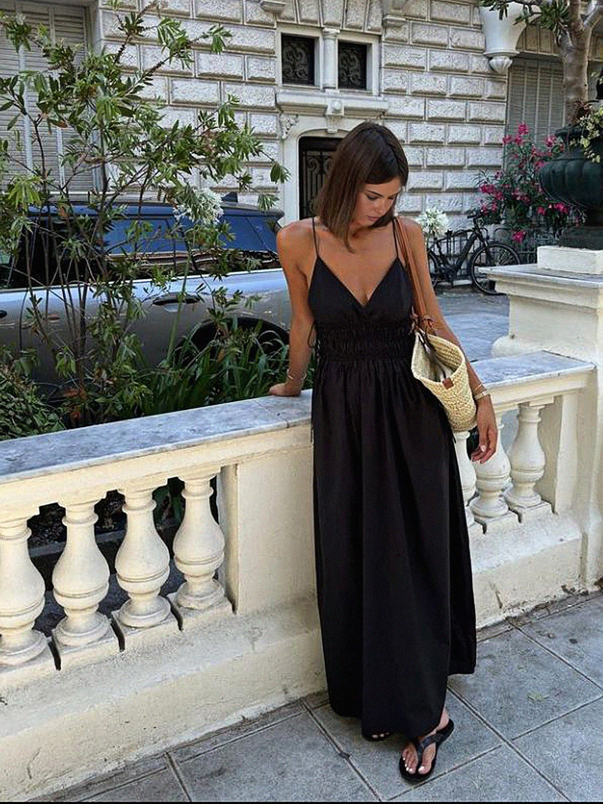Laura | Elegantes rückenfreies Cami-Kleid mit Kordelzug