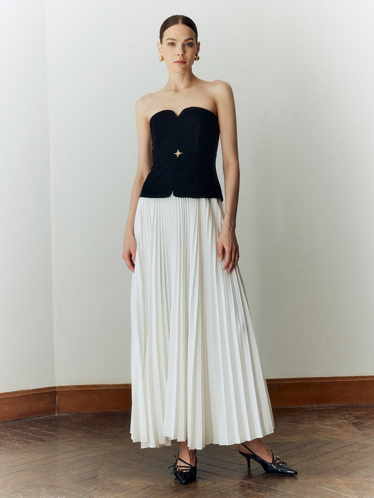 Clara | Plissiertes Maxi-Kleid ohne Schultern