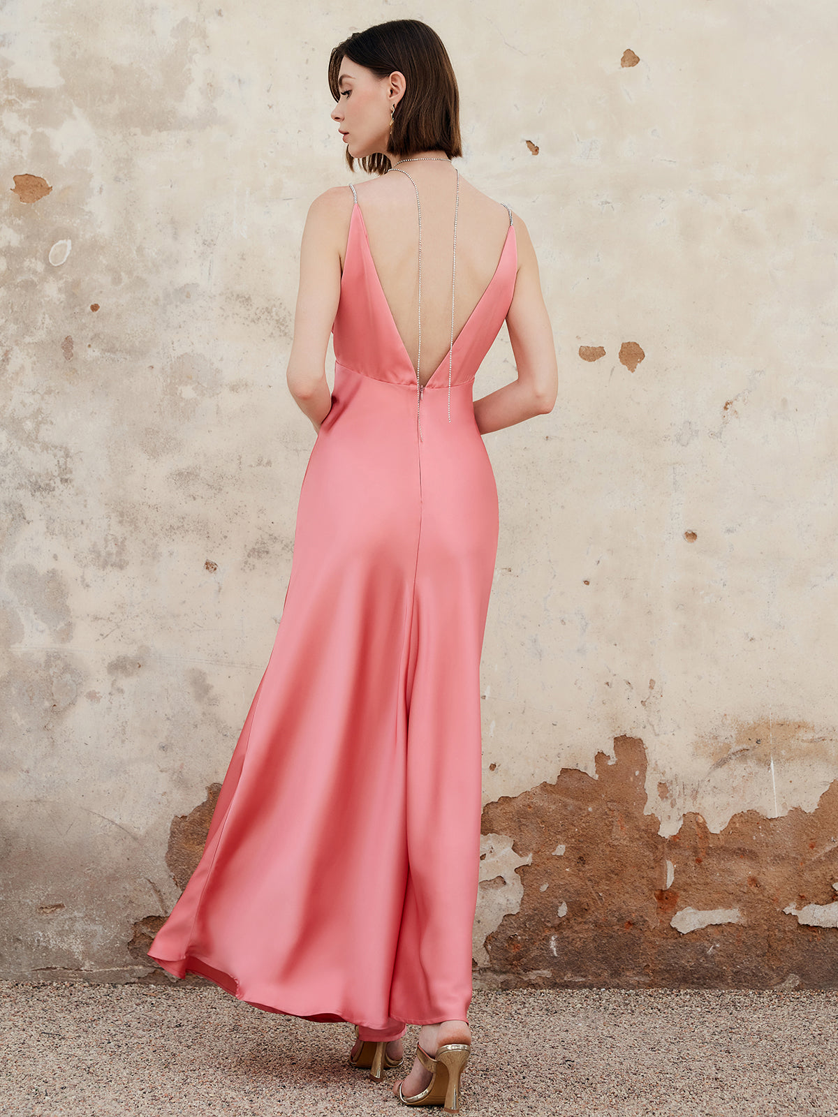 Clara | Elegantes Maxikleid mit Falten und Rückenausschnitt
