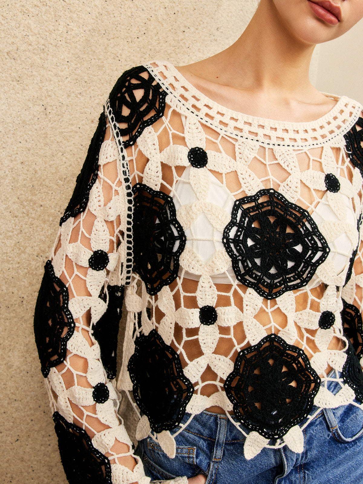 Niko | Cutout Crochet Flower Pullover