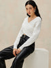 Clara | Crop Stricktop mit Criss Cross-Design