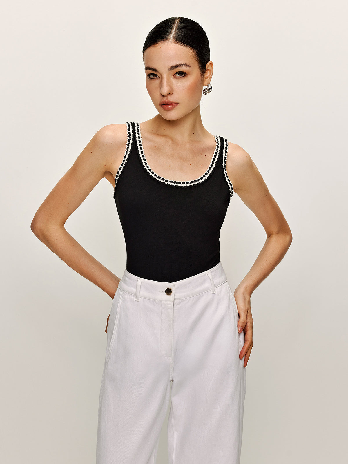 Clara | Eleganter Baumwoll-Bodysuit mit Kontrastdetails