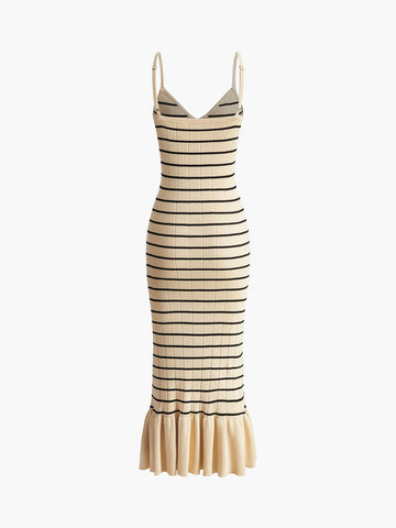 Clara | Rüschiges, gestreiftes Strickkleid