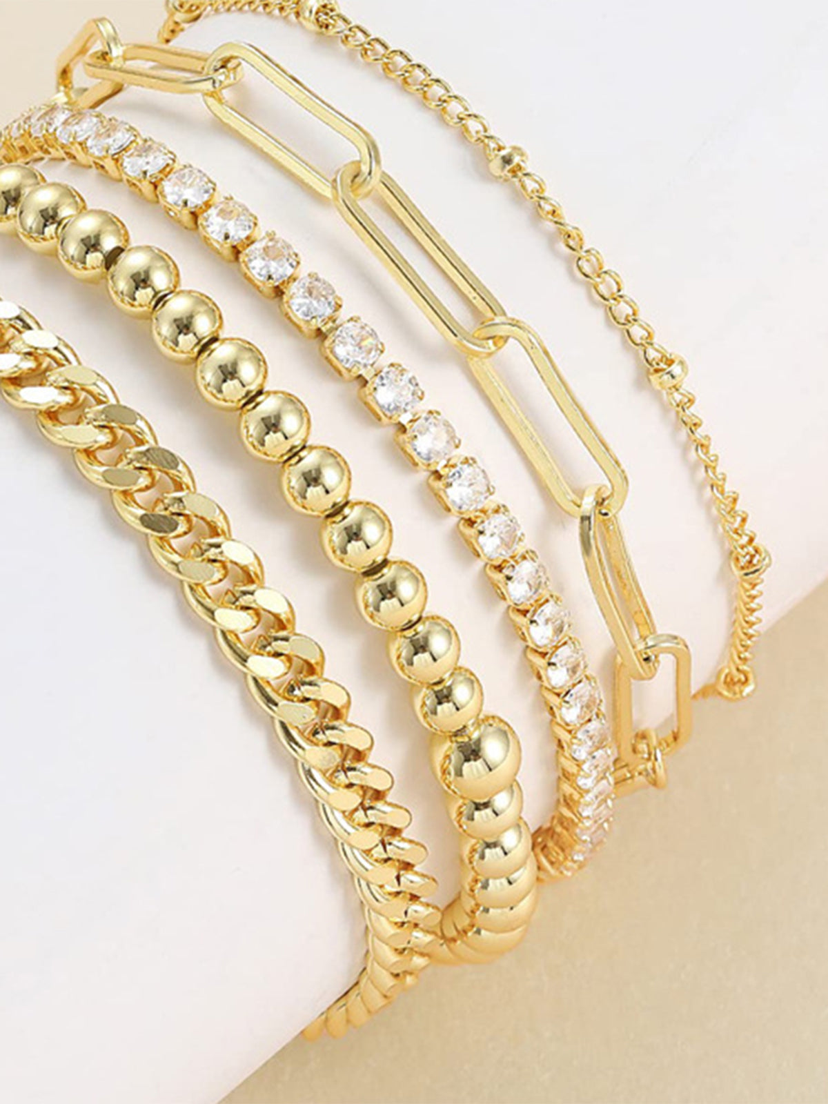 Leo | Goldenes Geometrisches Armband