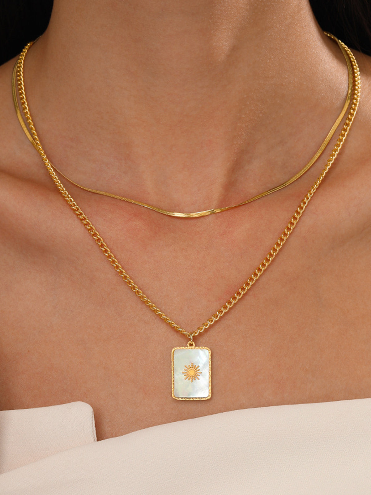 Sophie | Doppellagiges Shell Sonnenhalsband