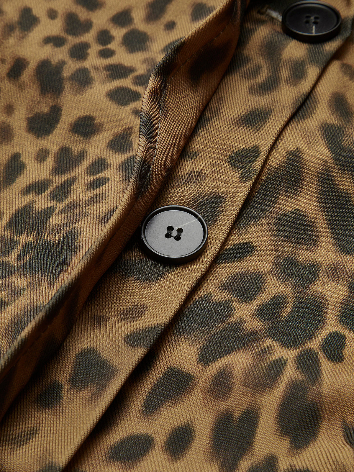 Lara | Leo-Trenchcoat mit Leopardenmuster