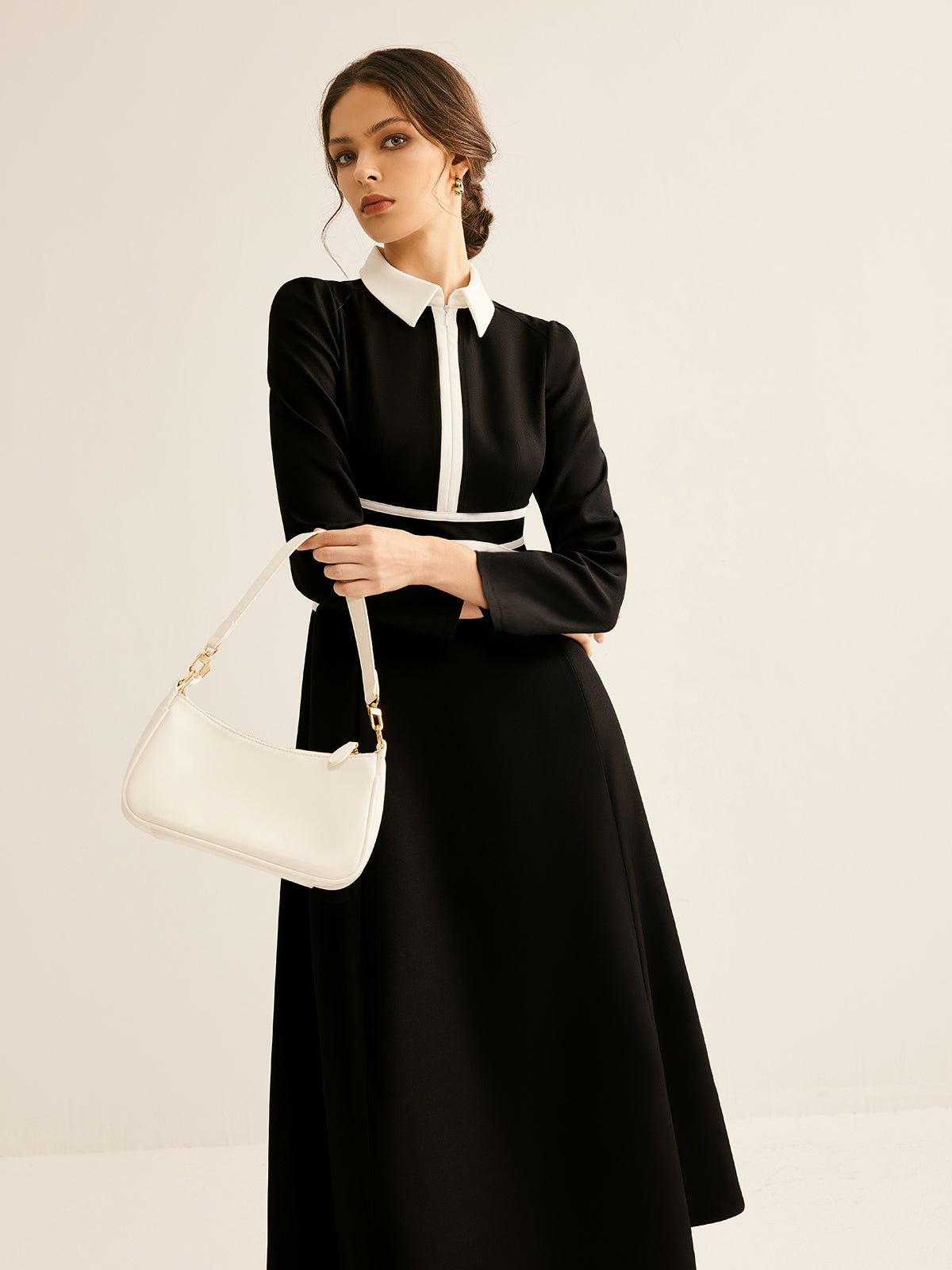 Clara | Elegantes Kleid mit Kontrastpaspelierung