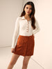 Emilia | Elegantes Stricktop mit gesticktem Besatz und Knopfdetails