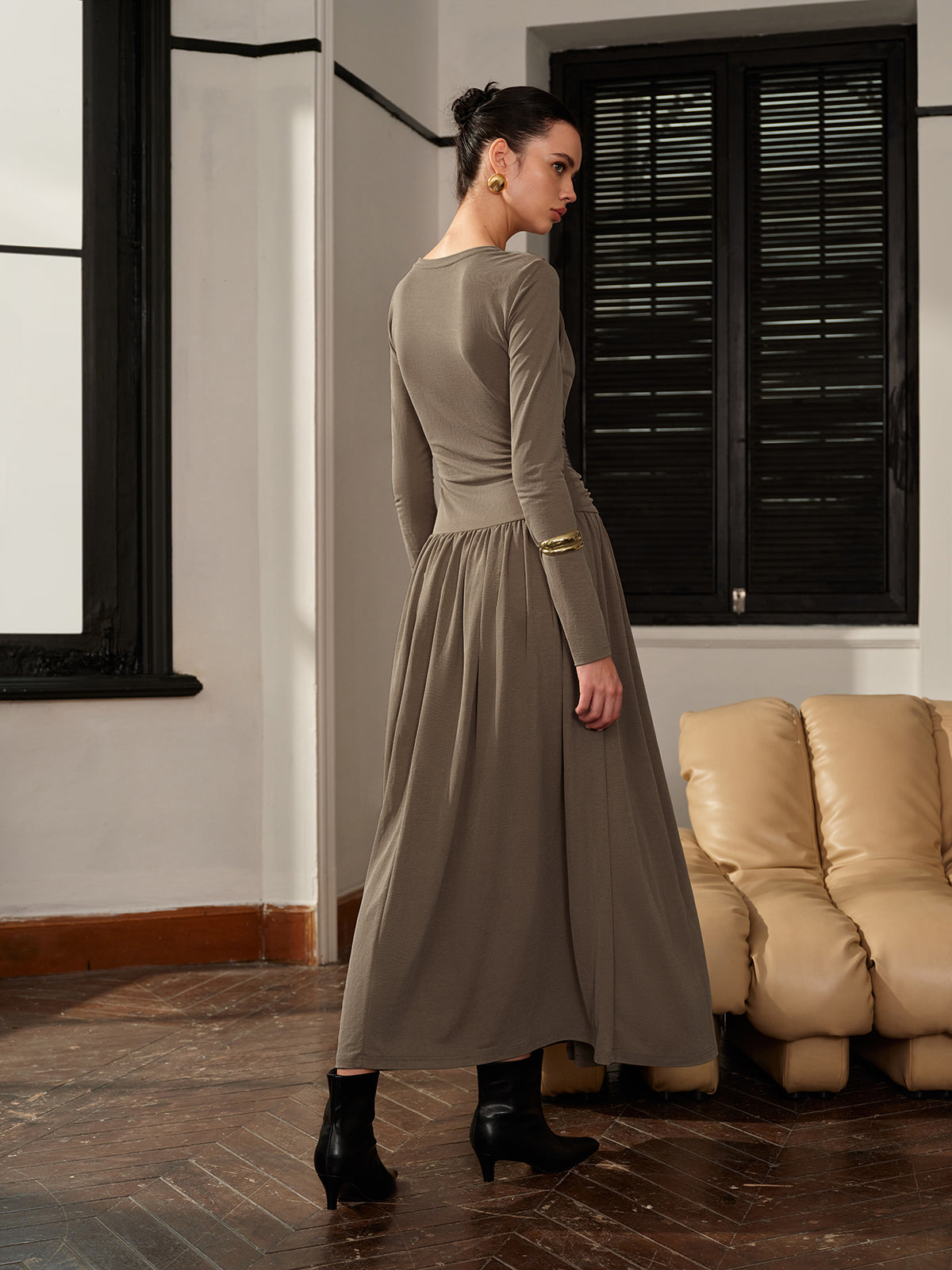 Klara | Knotted Pleated Jersey Dress