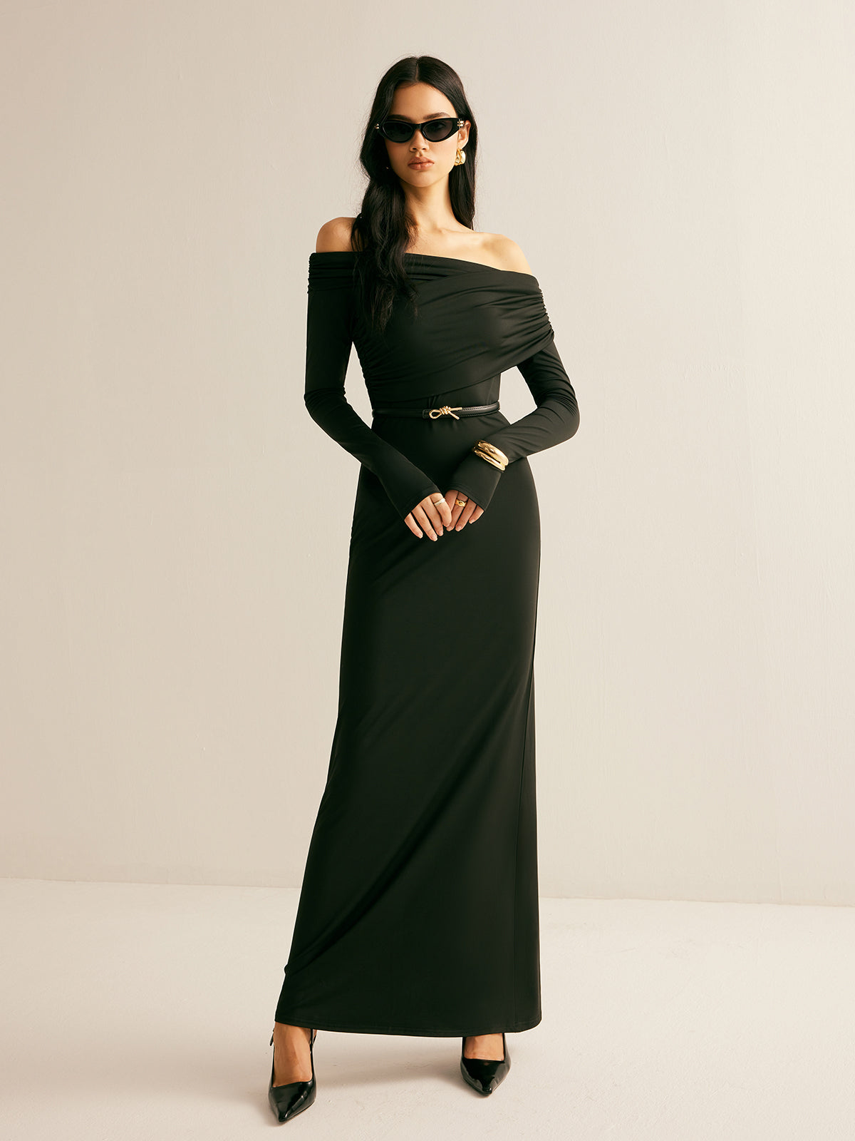 Clara | Elegantes Off-Shoulder Kleid ohne Gürtel