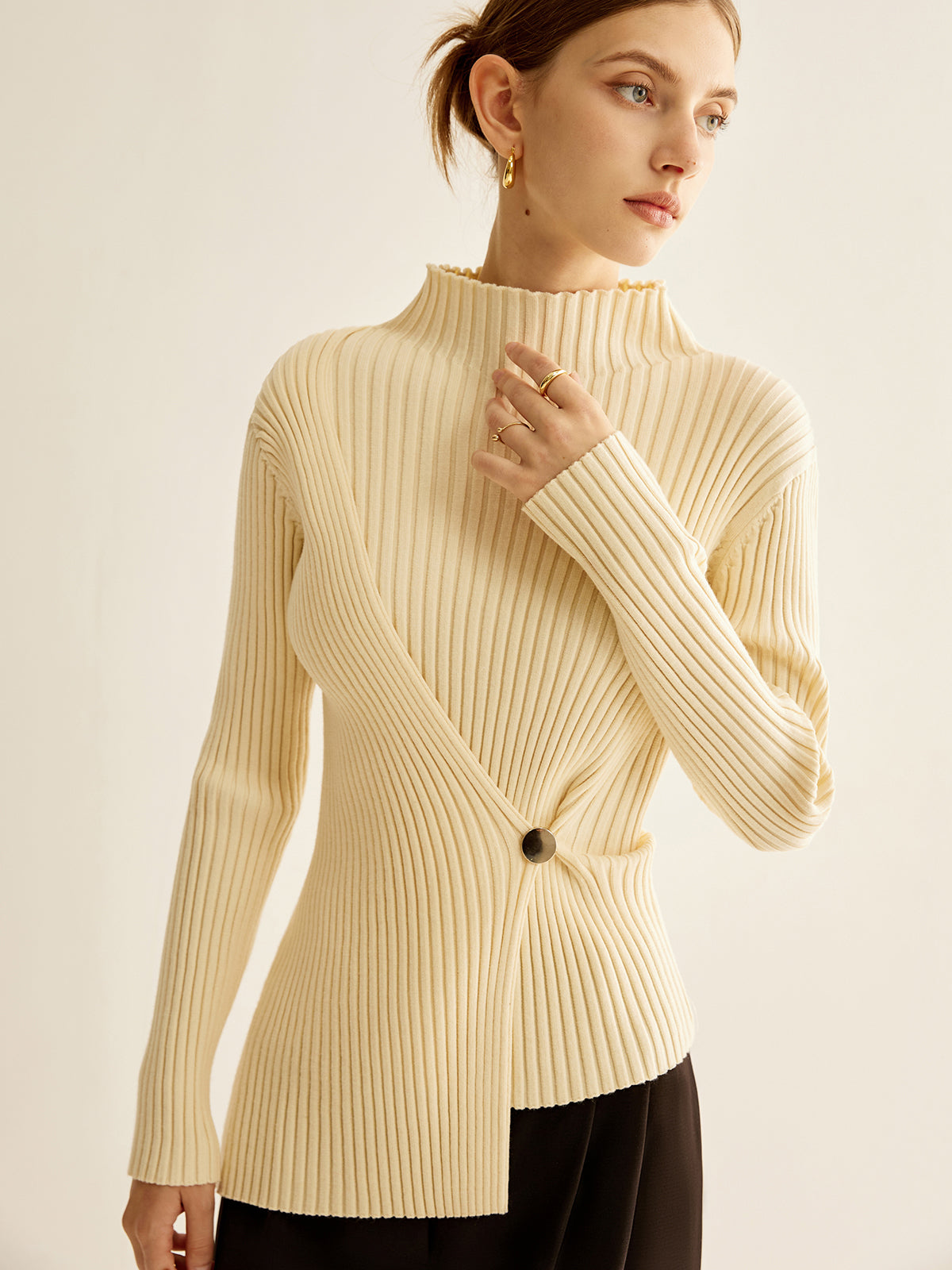 Mia | Eleganter Mock-Neck Rippstrickpullover