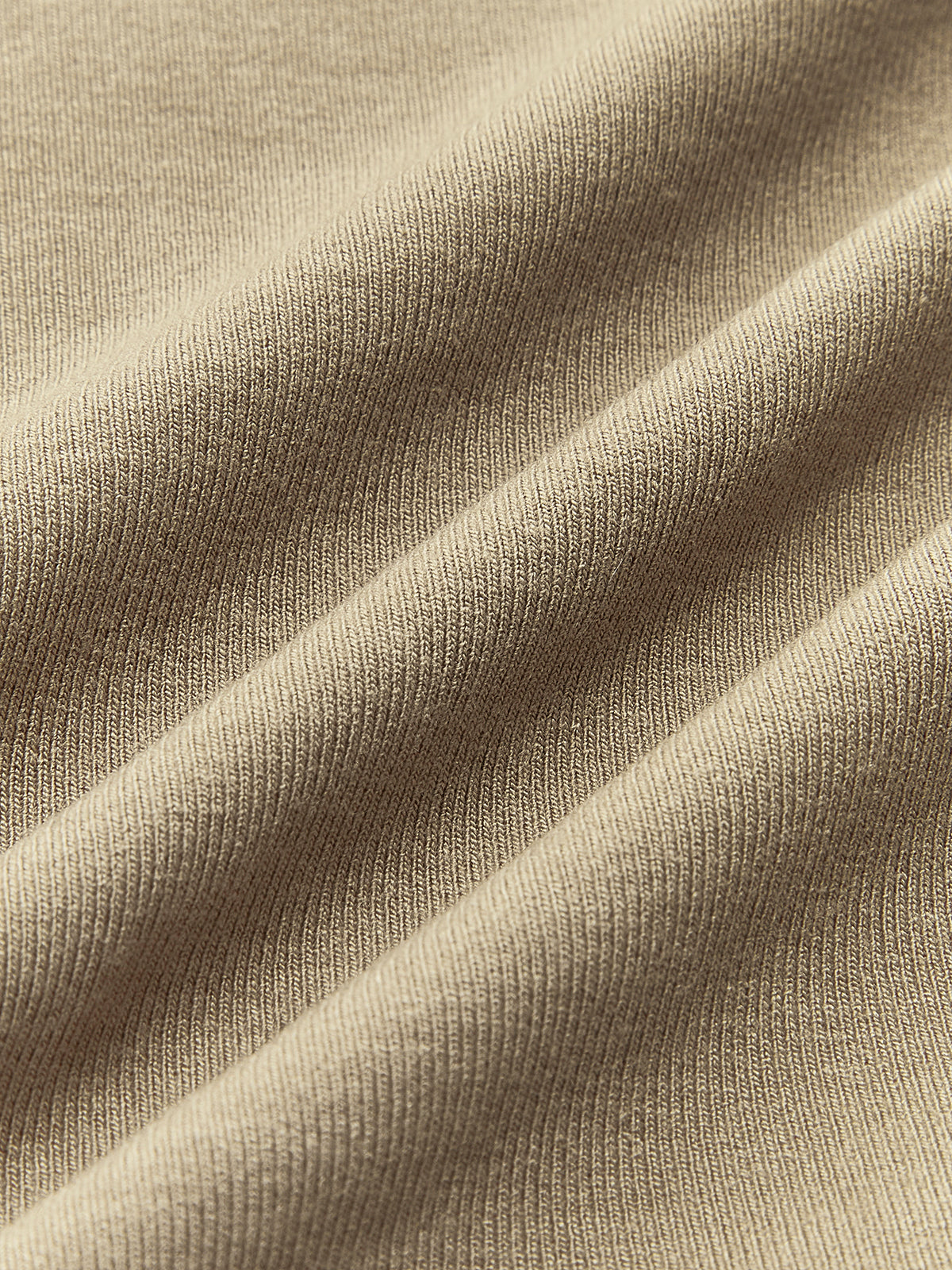 Clara | Asymmetrisches Langarmshirt aus Rippenstrick