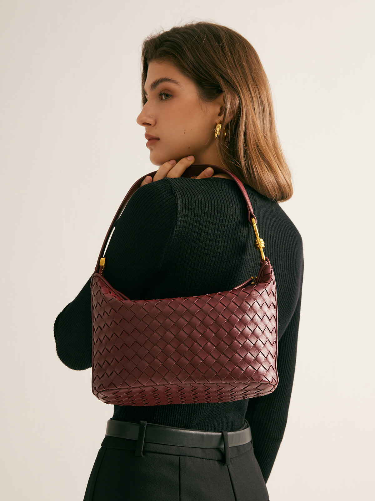 Clara | Gewebte Reißverschluss-Achseltasche