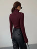 Clara | Minimalistisches Rollkragen-Top aus Feinstrick