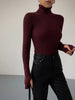 Clara | Minimalistisches Rollkragen-Top aus Feinstrick