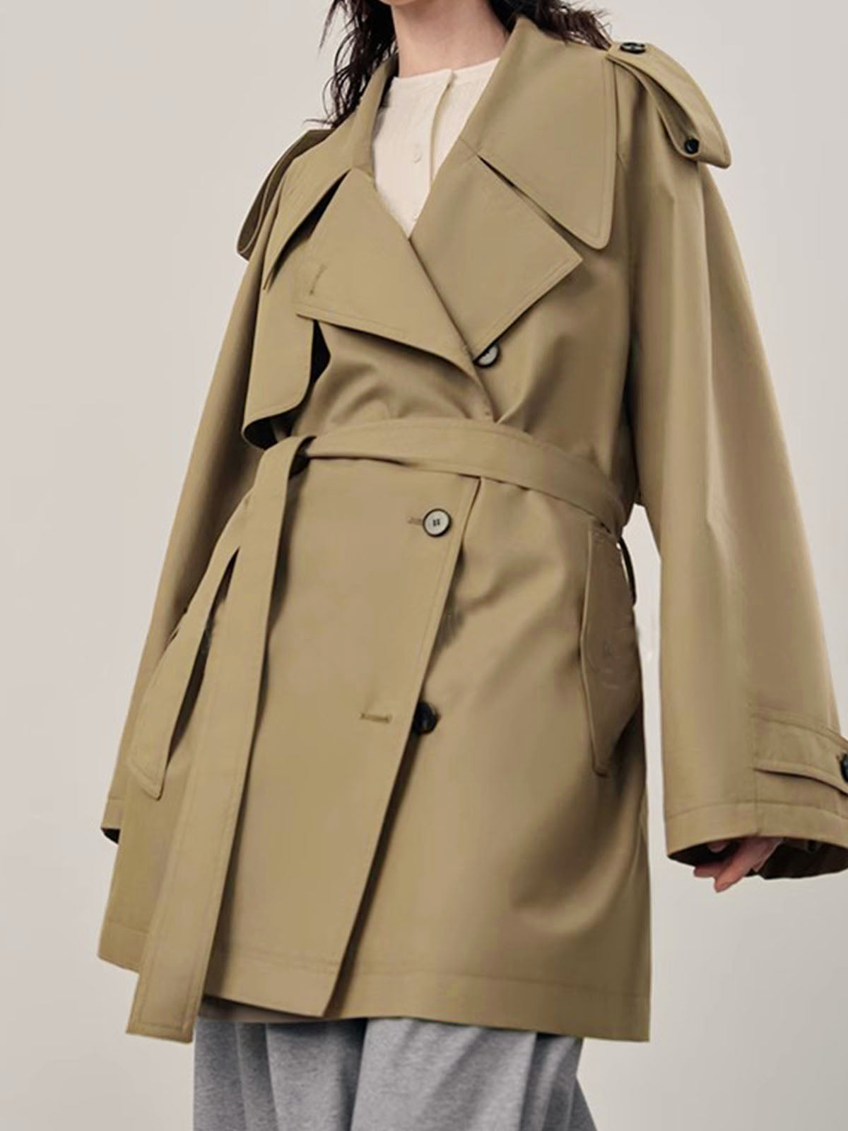 Sabine | Lässiger Gürtel-Trenchcoat