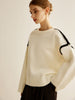 Tobias | Minimalistischer Pullover mit besticktem Saum