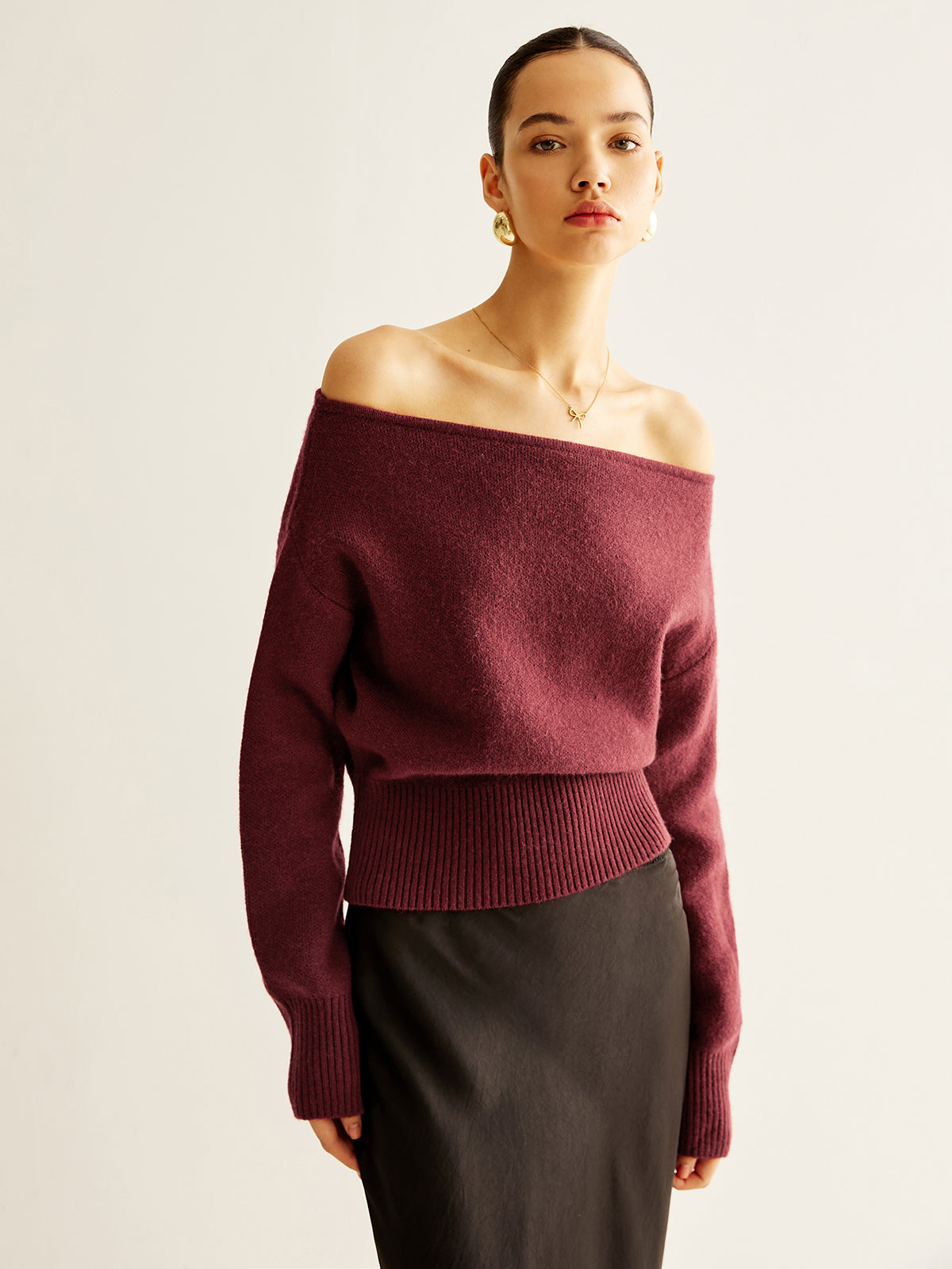 Melina | Eleganter Cold-Shoulder Pullover