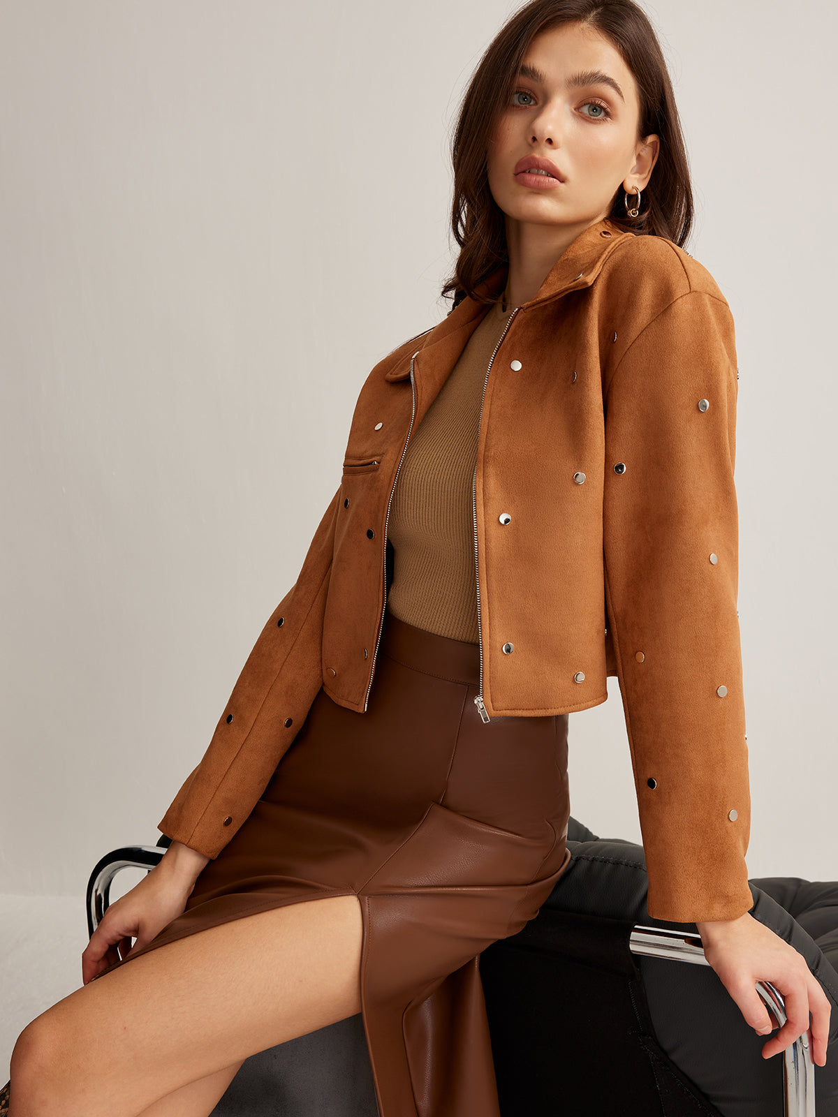 Bianca | Nietenverzierter Zipper Crop Blazer