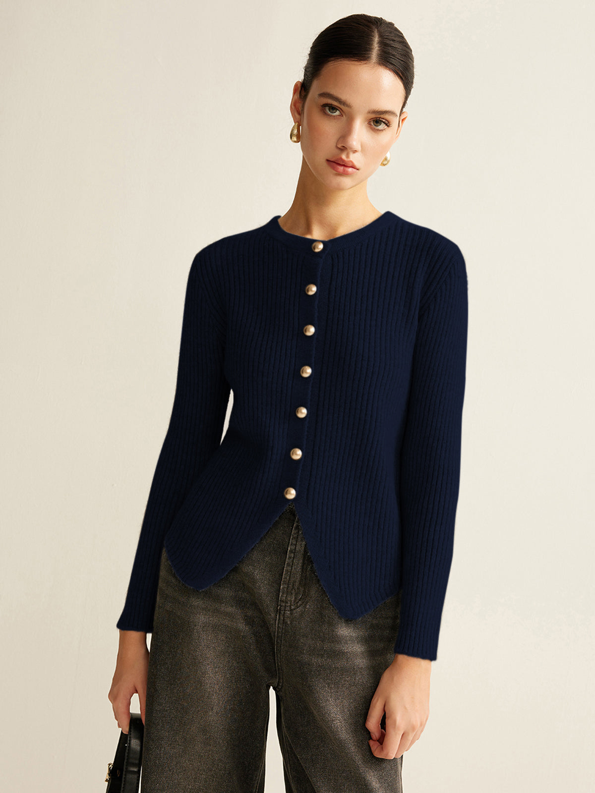 Max | Eleganter Knopf-Cardigan