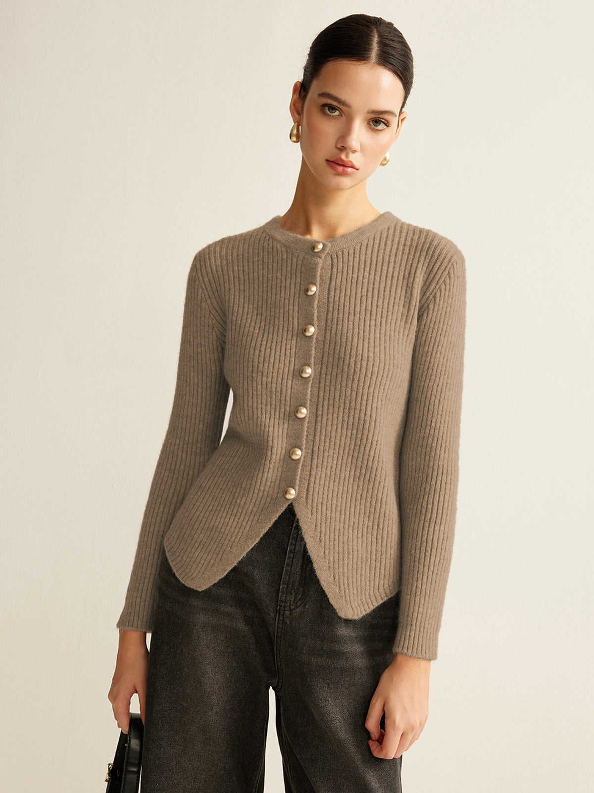 Max | Eleganter Knopf-Cardigan