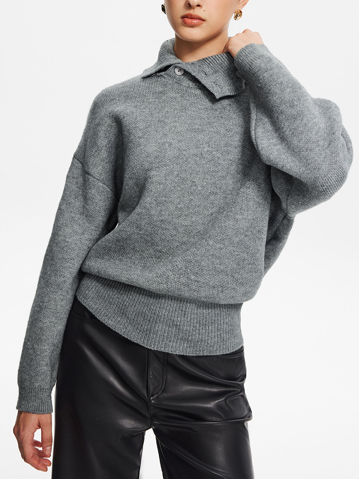 Leo | Minimalistischer Knopf-Turtleneck Pullover